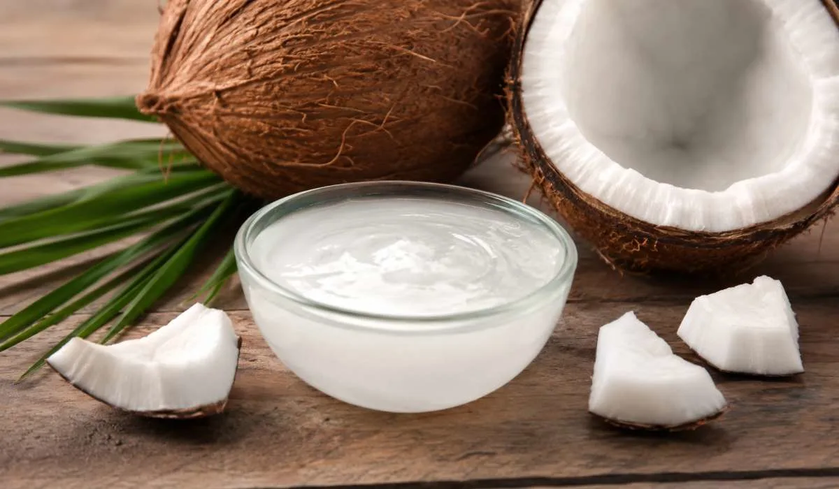 Coconut Oil Benefits for Hair: Growth, Shine and Stronger Hair